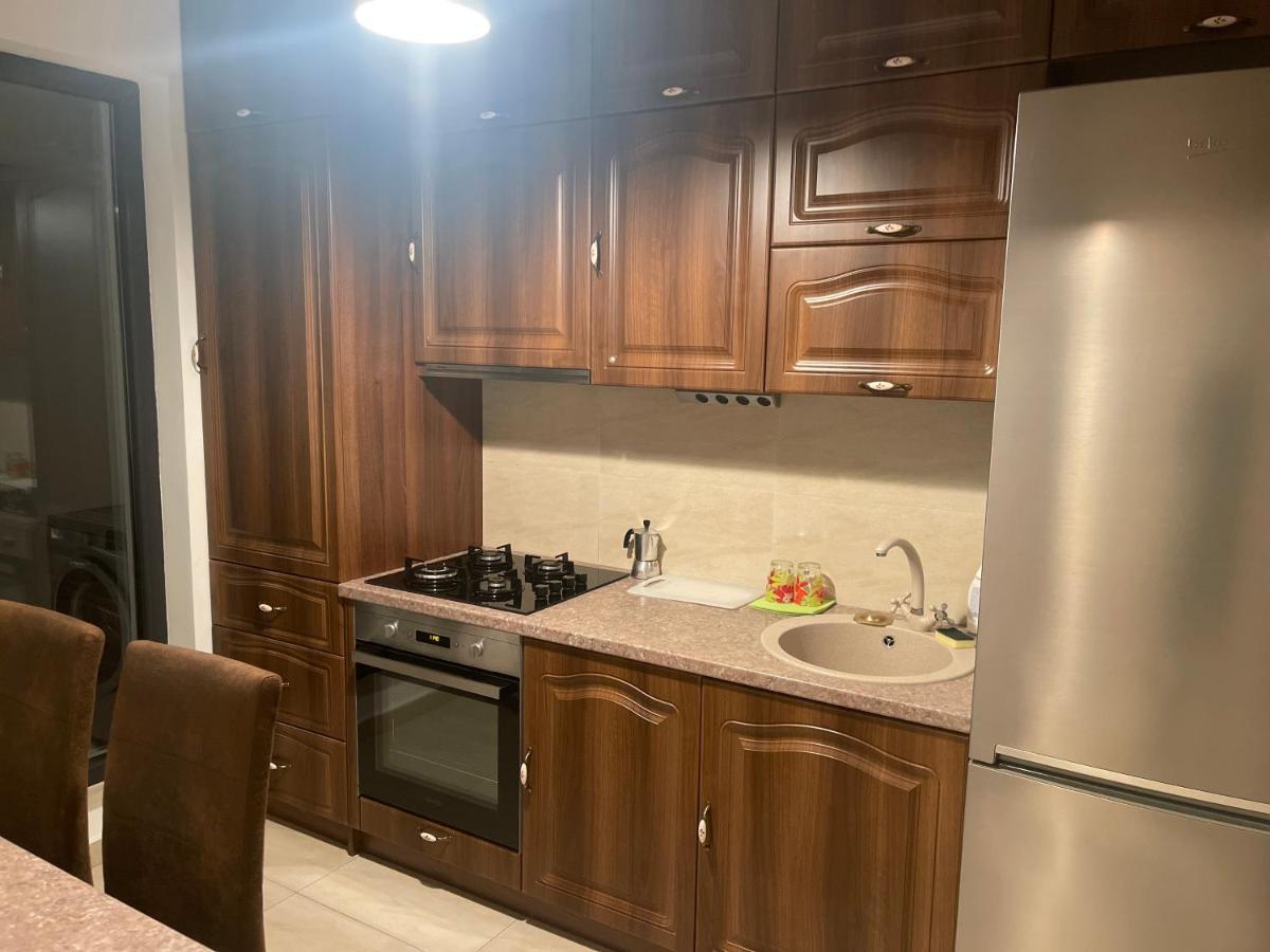 Greenfield Baneasa Apartment In บูคาเรสต์ ภายนอก รูปภาพ